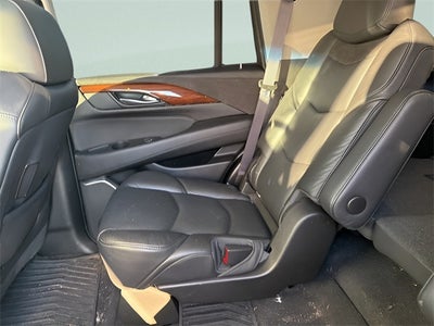 2017 Cadillac Escalade Luxury