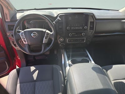 2022 Nissan Titan SV