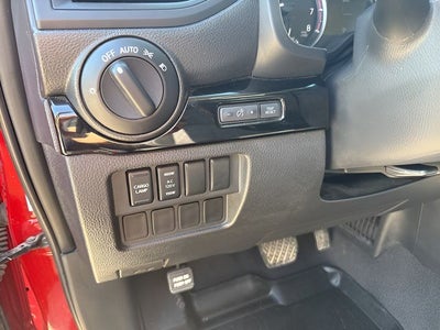 2022 Nissan Titan SV