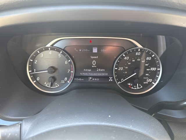 2022 Nissan Titan SV