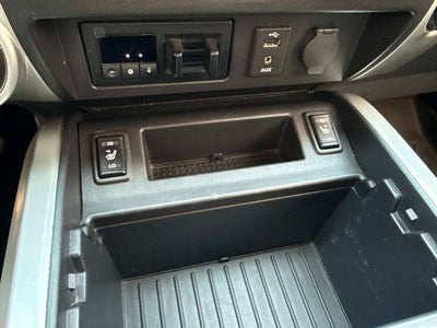 2017 Nissan Titan XD SL