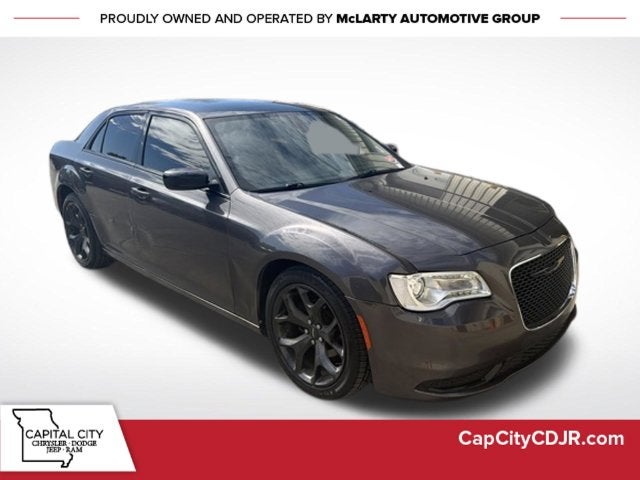 2020 Chrysler 300 Touring