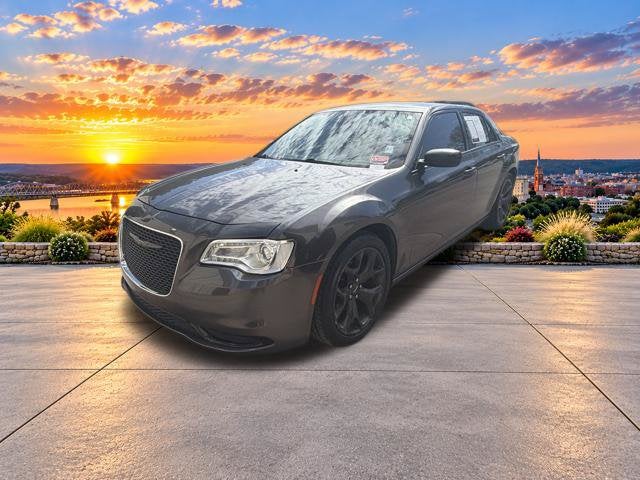 2020 Chrysler 300 Touring