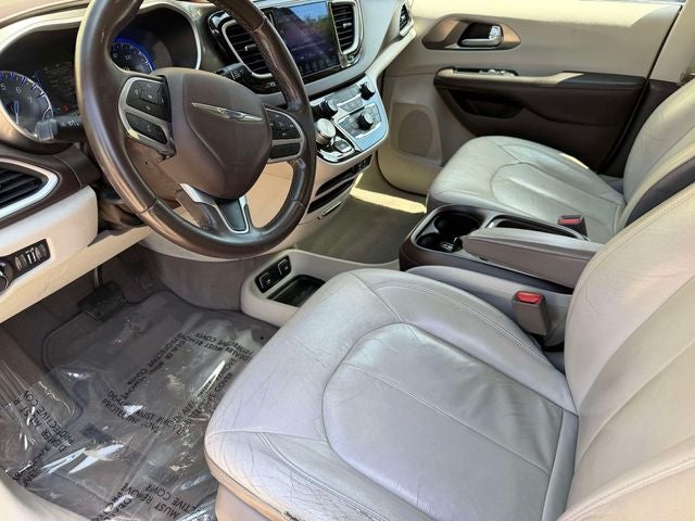 2017 Chrysler Pacifica Touring L