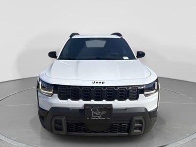 2026 Jeep Cherokee Laredo