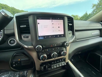 2022 RAM 3500 Laramie