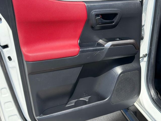 2022 Toyota Tacoma SR5 V6