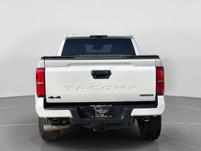 2025 Toyota Tacoma Hybrid TRD Sport