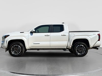 2025 Toyota Tacoma Hybrid TRD Sport