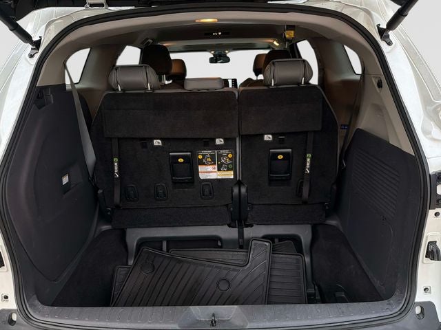 2022 Toyota Sienna XLE 8 Passenger