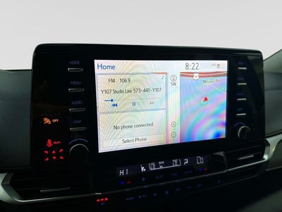 2022 Toyota Sienna XLE 8 Passenger