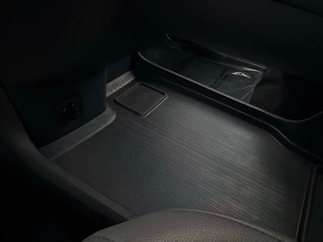 2022 Toyota Sienna XLE 8 Passenger