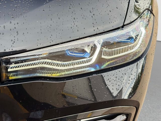 2021 BMW X7 M50i