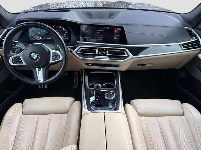 2021 BMW X7 M50i