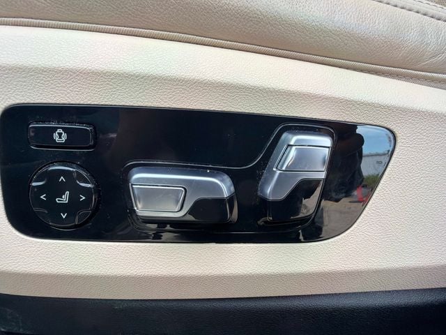 2021 BMW X7 M50i