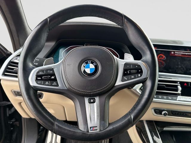 2021 BMW X7 M50i