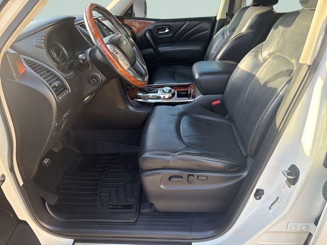 2016 INFINITI QX80 Base
