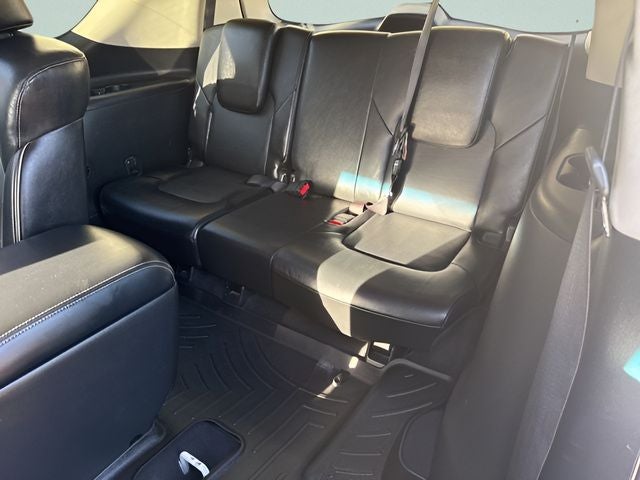 2016 INFINITI QX80 Base