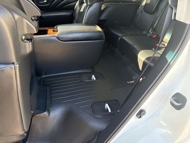 2016 INFINITI QX80 Base