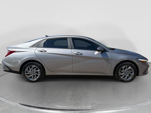 2024 Hyundai Elantra Hybrid Blue