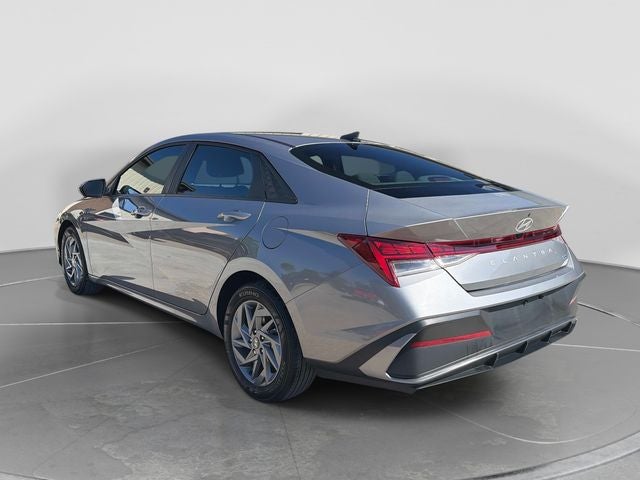 2024 Hyundai Elantra Hybrid Blue