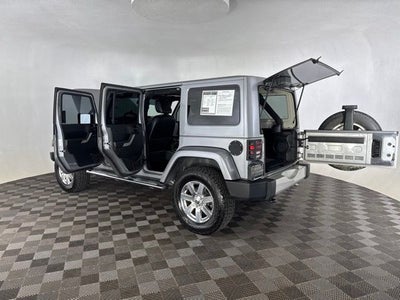 2013 Jeep Wrangler Unlimited Sahara