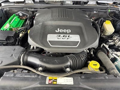 2013 Jeep Wrangler Unlimited Sahara