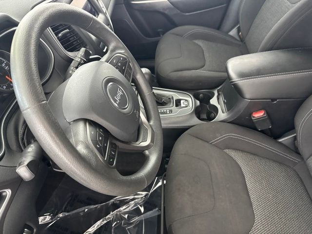 2020 Jeep Cherokee Latitude