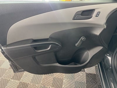 2016 Chevrolet Sonic LS