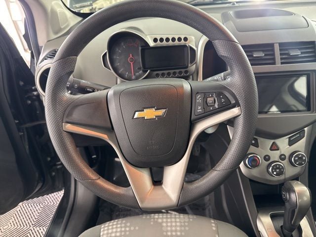 2016 Chevrolet Sonic LS