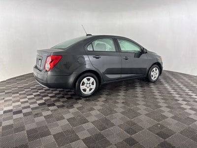 2016 Chevrolet Sonic LS