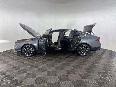 2025 Honda Accord Hybrid Touring