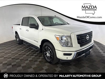 2021 Nissan Titan SV