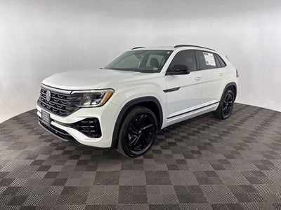2025 Volkswagen Atlas Cross Sport 2.0T SEL R-Line Black