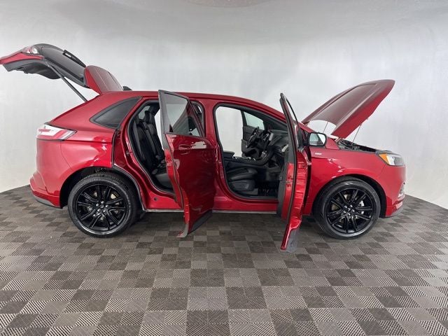 2021 Ford Edge ST Line