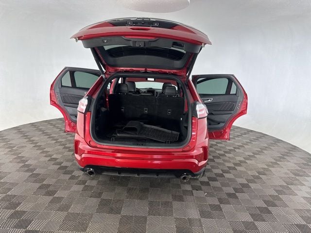 2021 Ford Edge ST Line