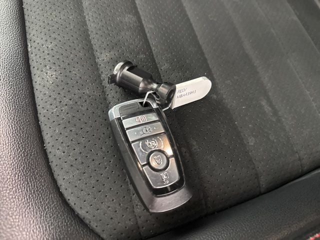 2021 Ford Edge ST Line