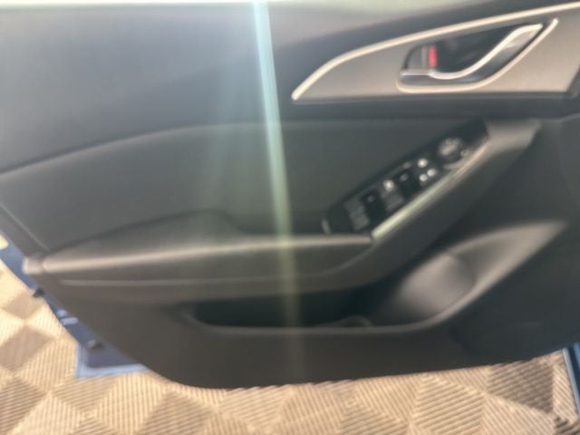 2017 Mazda Mazda3 Sport