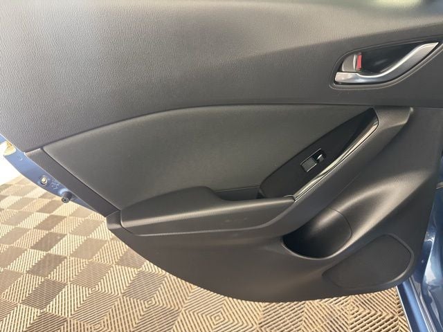 2017 Mazda Mazda3 Sport