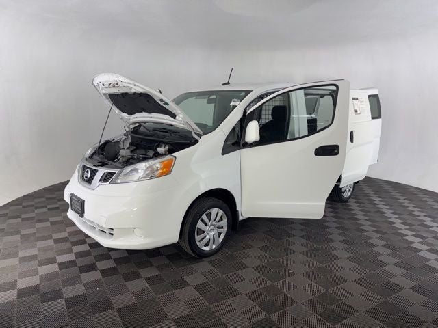 2020 Nissan NV200 SV