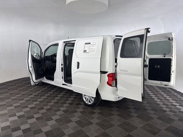 2020 Nissan NV200 SV