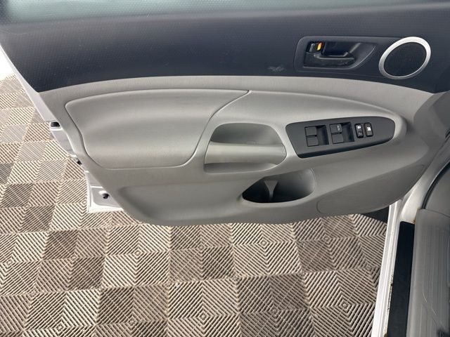 2012 Toyota Tacoma Base V6