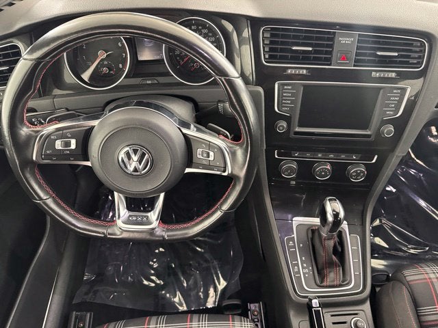 2017 Volkswagen Golf GTI S