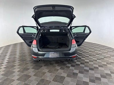 2017 Volkswagen Golf GTI Sport