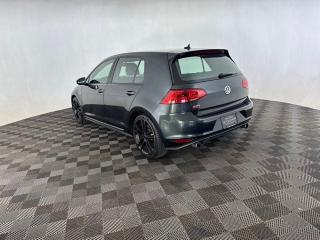 2017 Volkswagen Golf GTI Sport