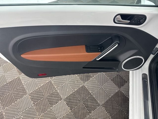 2015 Volkswagen Beetle 1.8T Classic