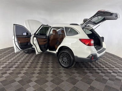 2019 Subaru Outback 3.6R Touring