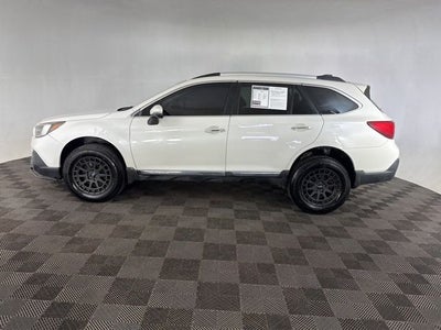 2019 Subaru Outback 3.6R Touring