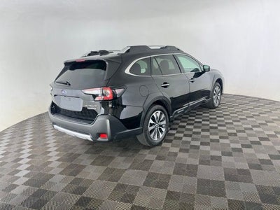 2023 Subaru Outback Touring