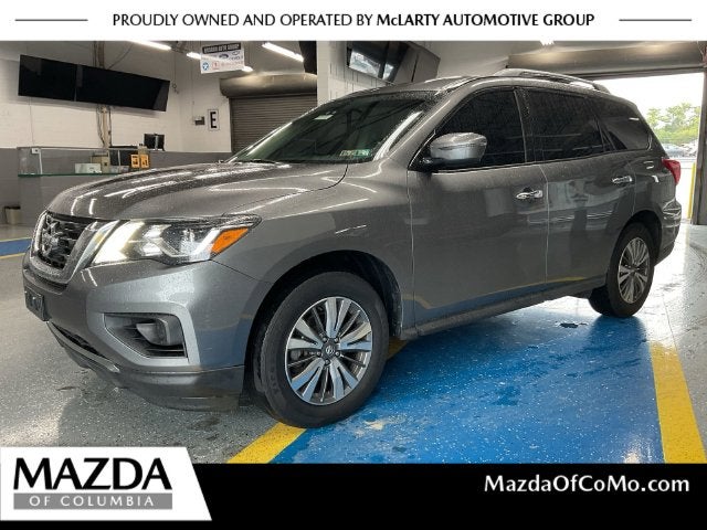 2020 Nissan Pathfinder S